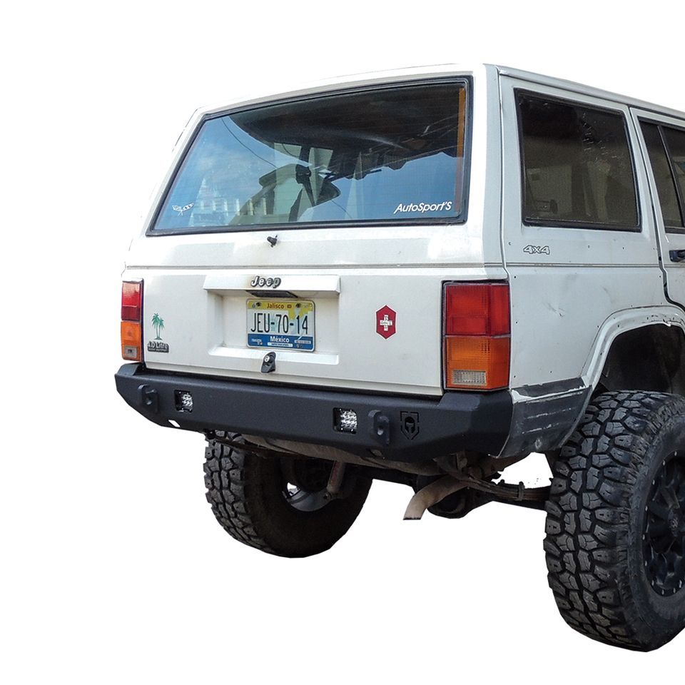 Defensa Trasera - Cherokee XJ - Modelo Clásico