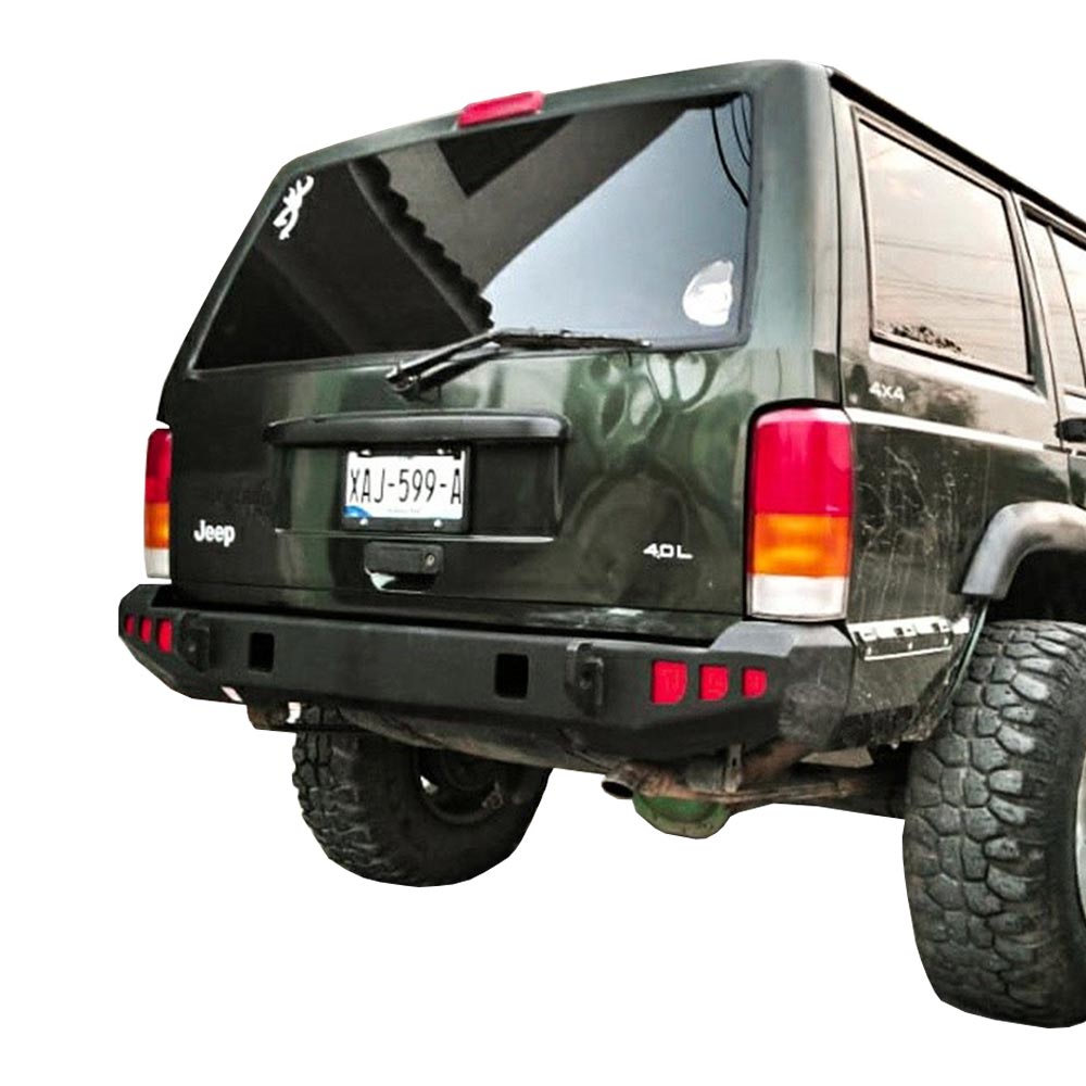 Defensa Trasera - Cherokee XJ - Modelo Mako