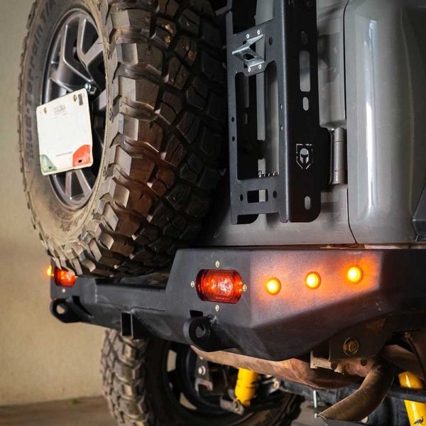 Defensa Trasera con Tirón - Suzuki Jimny 3 y 5 puertas - Imagen 6